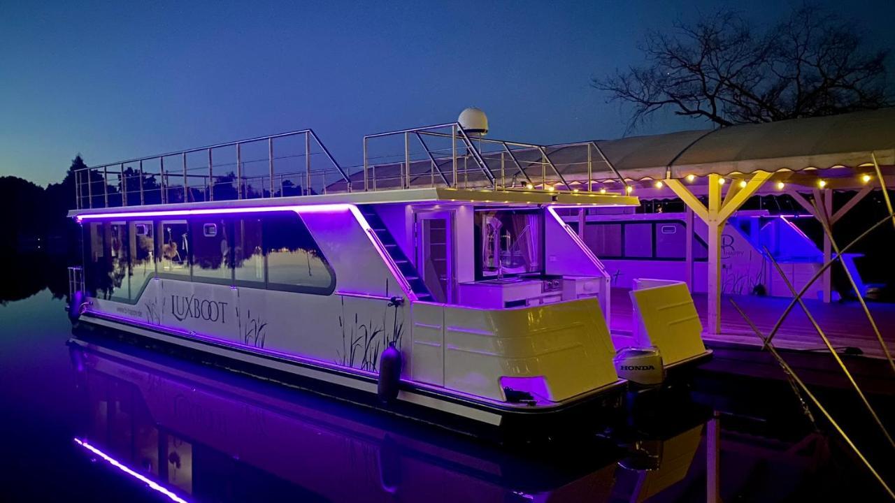 Hotel Lieblingsplatz Parey - Schwimmendes Hausboot Exterior foto